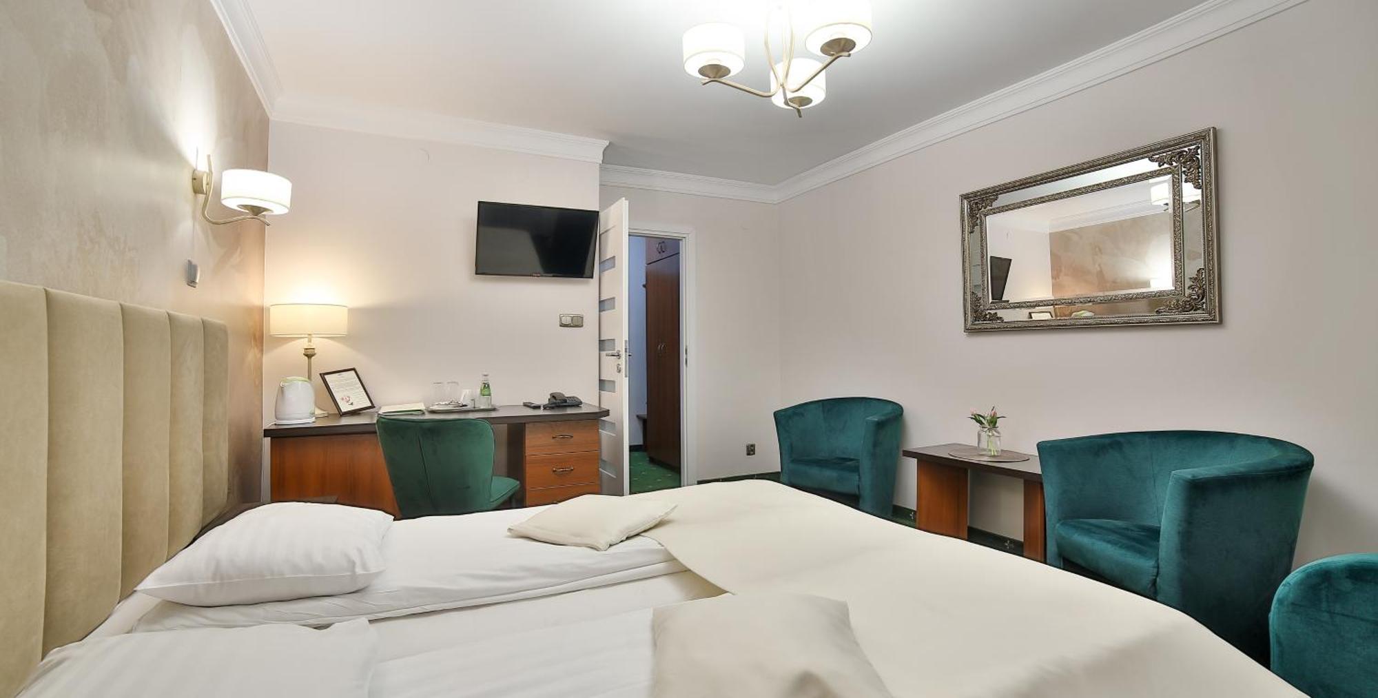 Hotel Wiosna รับกา ภายนอก รูปภาพ
